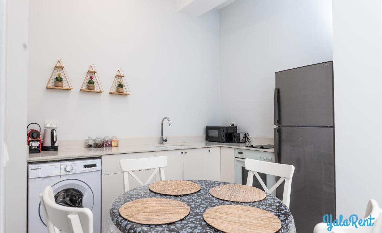 Yalarent Boutique Apartments In Jaffa'S Flea Market Tel Aviv Bagian luar foto